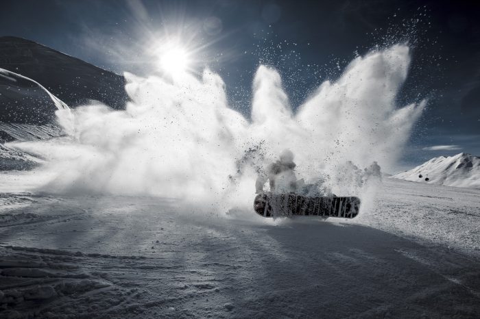 snowboarding powder